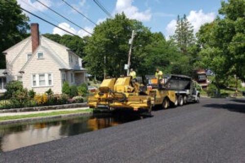 Works chip sealing street